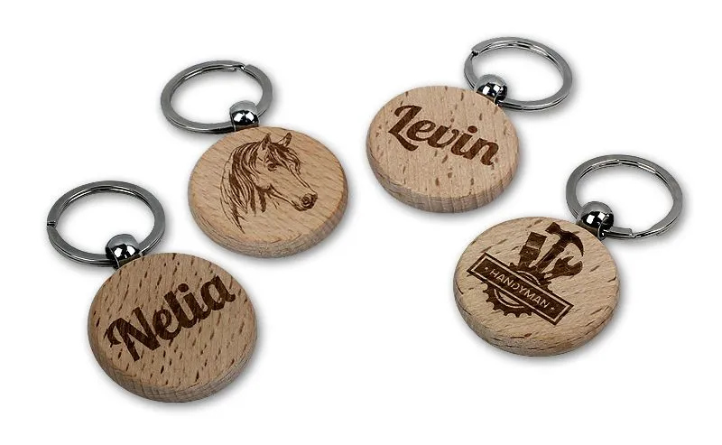 Schlsselanhnger aus Buche mit beidseitiger Gravur