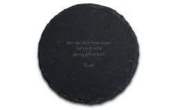 Schiefer Untersetzer mit gebrochener Kante inkl. Gravur